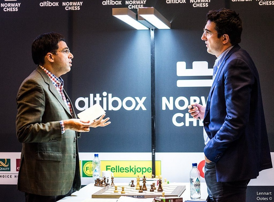 Kramnik et Anand lors du tournoi Norway Chess en 2017
