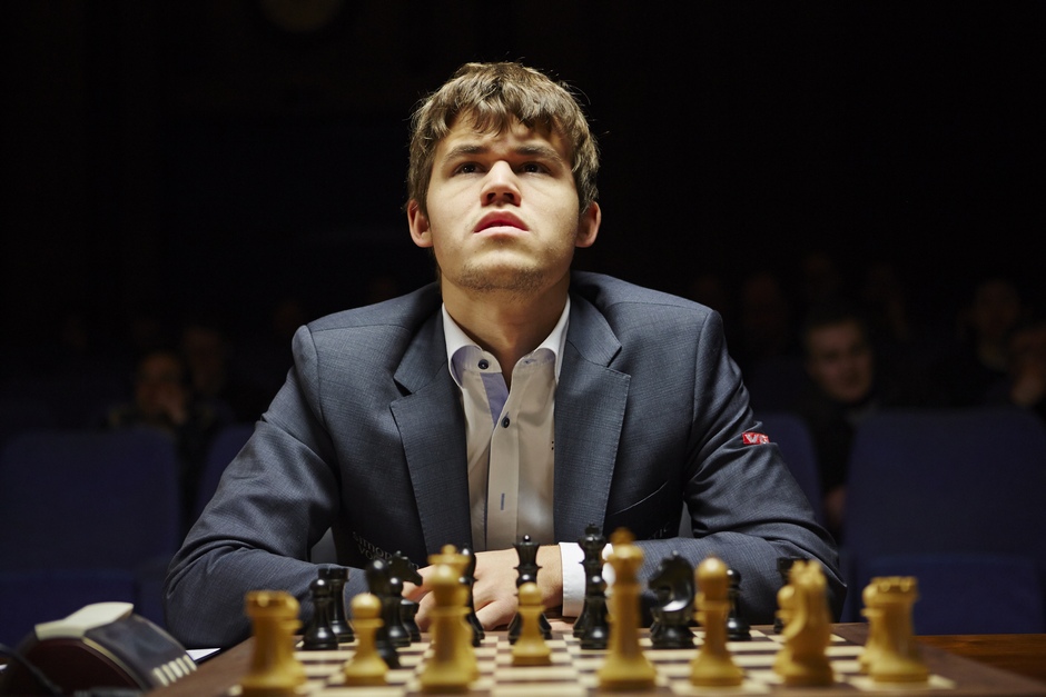 Magnus Carlsen aux échecs